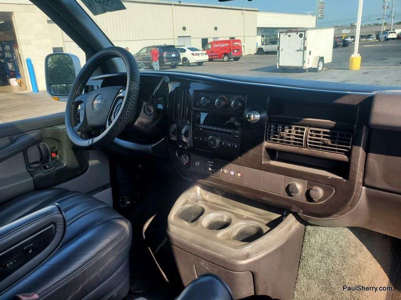 Used 2013 GMC Savana 2500 Image 7
