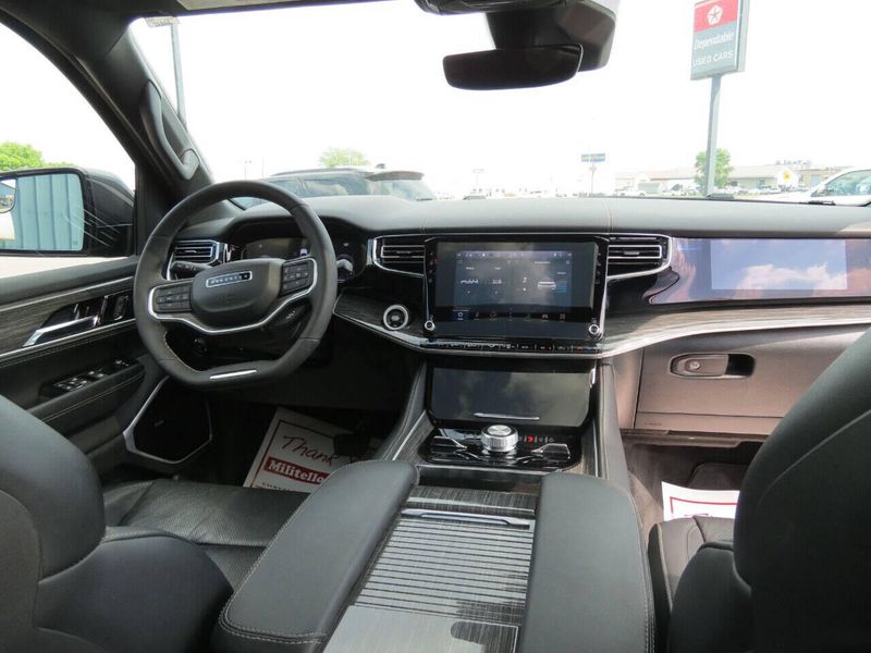2022 Wagoneer Series III 4x4 4dr SUV in a Gray exterior color and Blackinterior. Militello Motors ​507-200-4344 militellomotors.net 