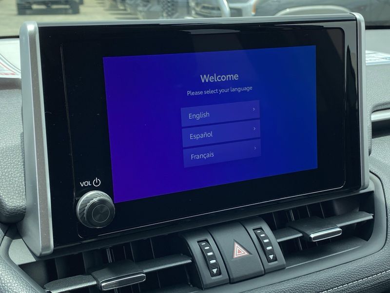 2025 Toyota RAV4 Hybrid XLE PremiumImage 15