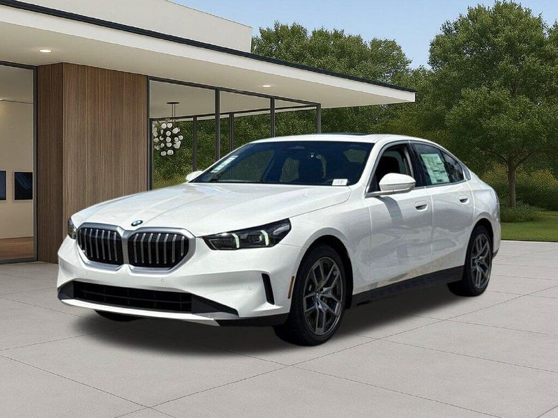 New 2027 BMW 5 Series 530iImage 2