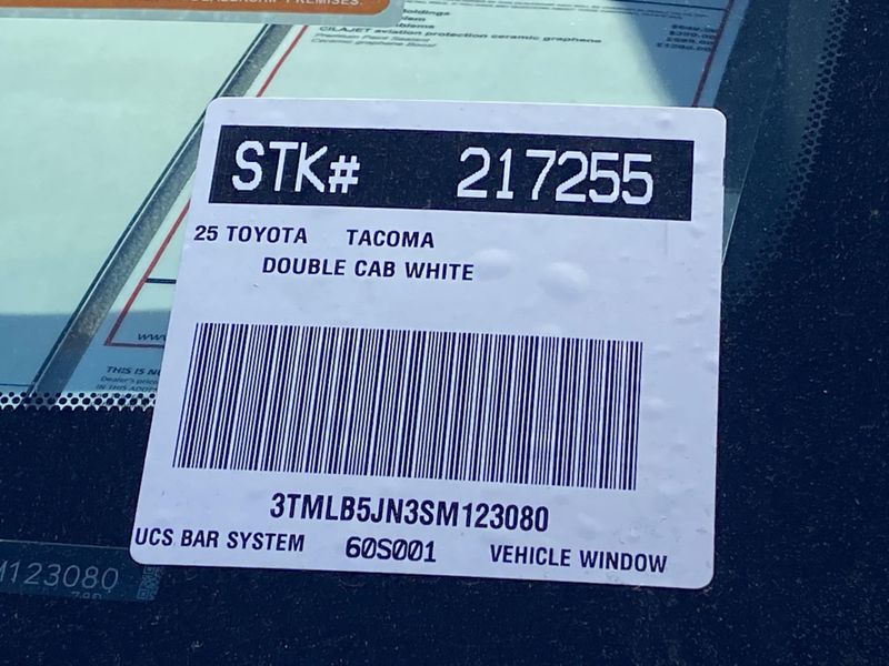 New 2025 Toyota Tacoma SR5Image 21