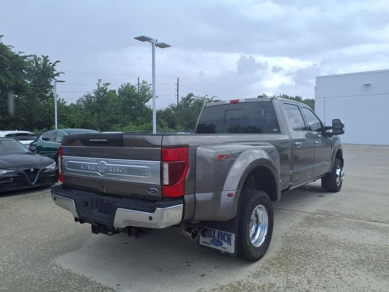 2021 Ford F-350SD King RanchImage 11