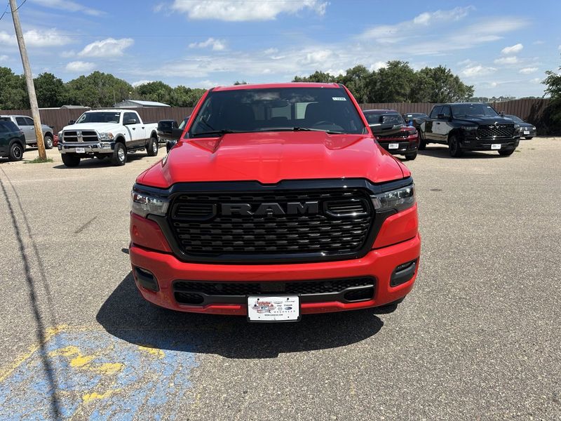 2025 RAM 1500 Big Horn Crew Cab 4x4 5