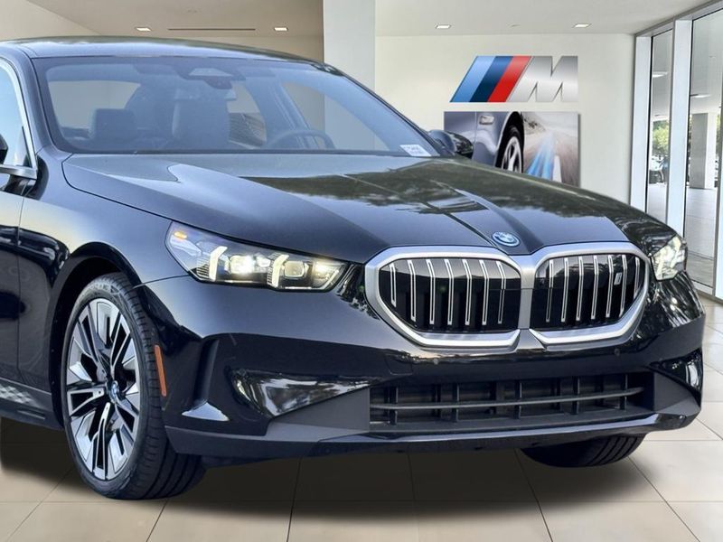 2025 BMW i5 xDrive40Image 10