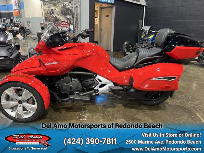 2023 Can-Am H9PB  in a PLASMA RED/PLATINUM exterior color. Del Amo Motorsports of Redondo Beach (424) 304-1660 delamomotorsports.com 