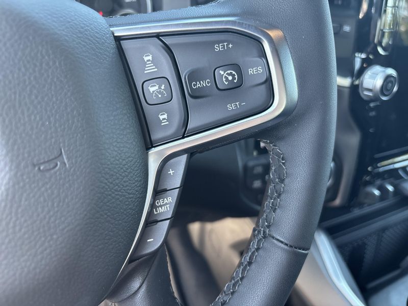 New 2025 RAM 1500 Big Horn Crew Cab 4x4 5