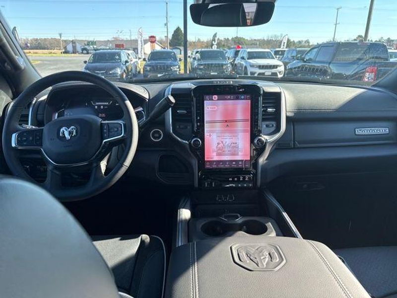 2026 RAM 2500 Laramie Crew Cab 4x2 6'4' Box