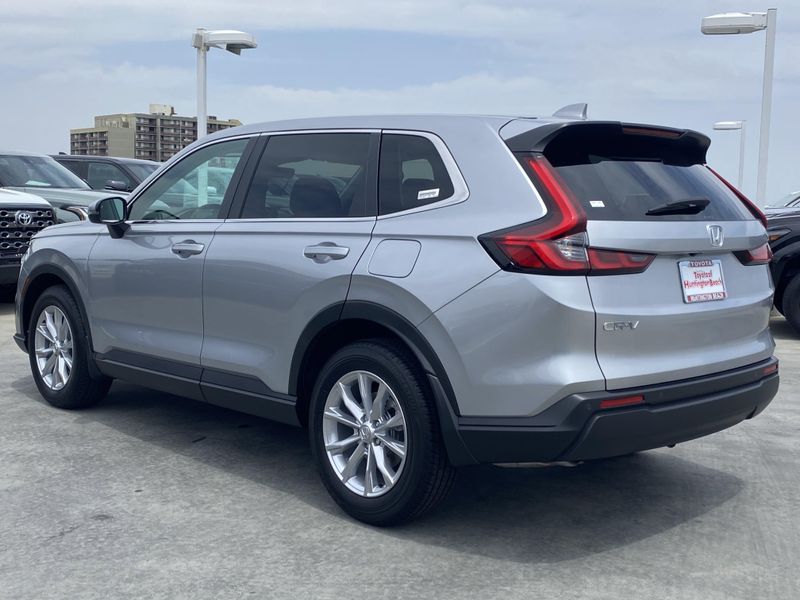 Used 2025 Honda CR-V EX-LImage 6