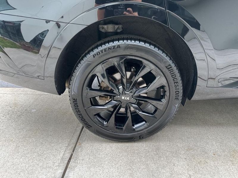 2021 Kia Sorento SXImage 13