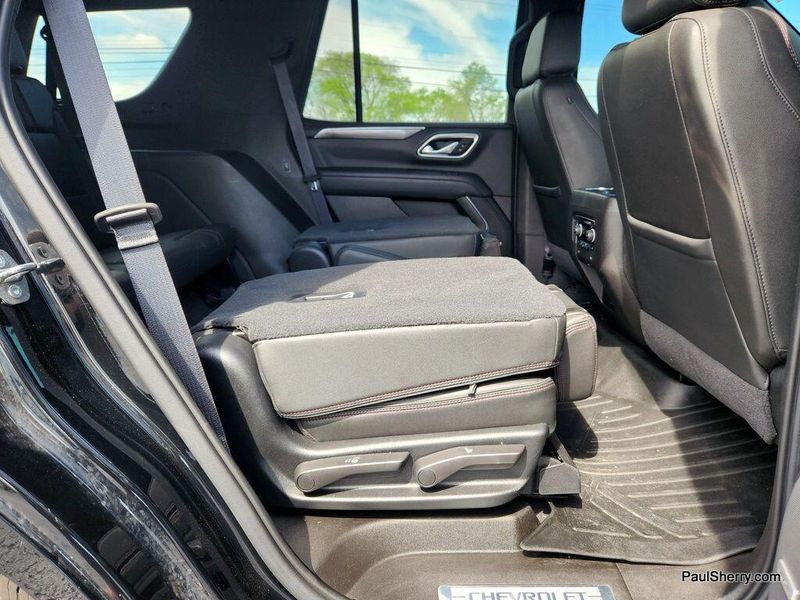 2021 Chevrolet Tahoe RSTImage 39