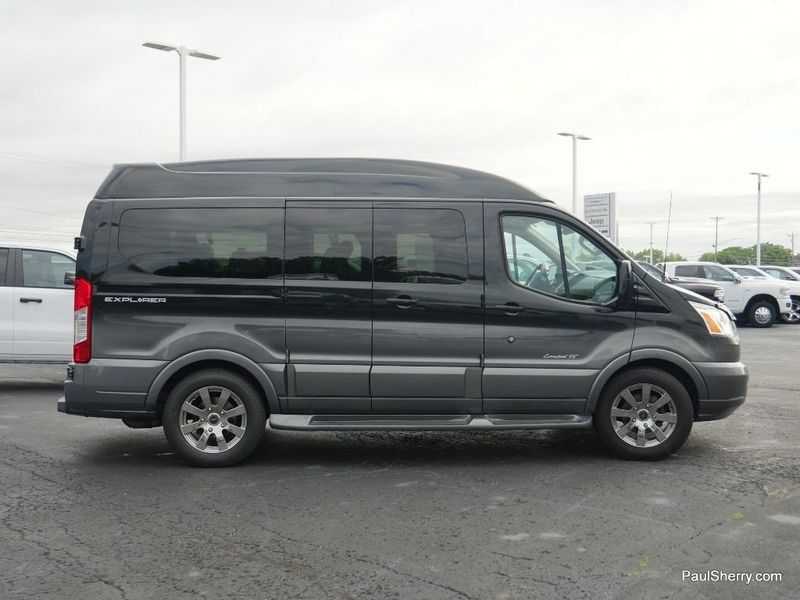 2015 Ford Transit-150 Image 19