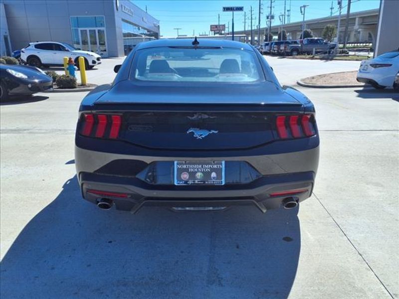 2024 Ford Mustang EcoBoost PremiumImage 15