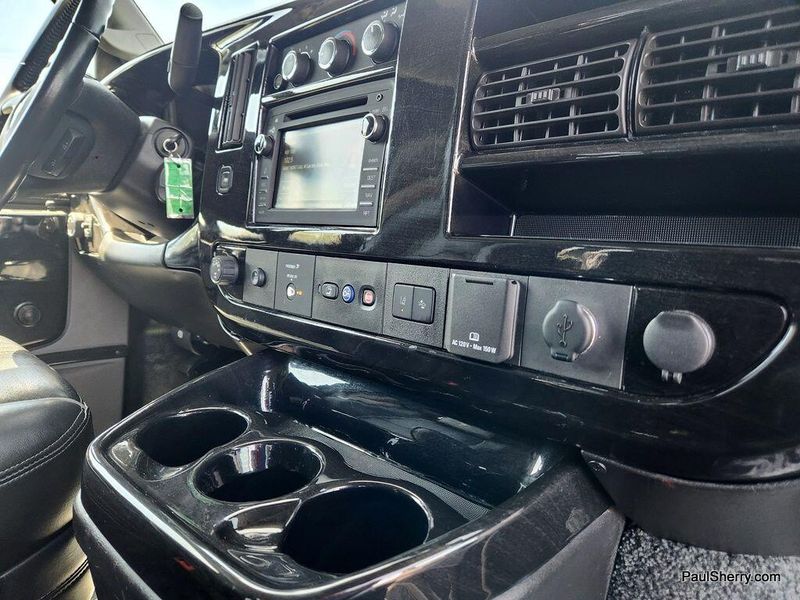 2019 Chevrolet Express 2500 Image 35