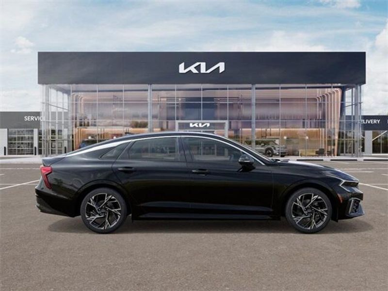 New 2026 Kia K5 GT-LineImage 7