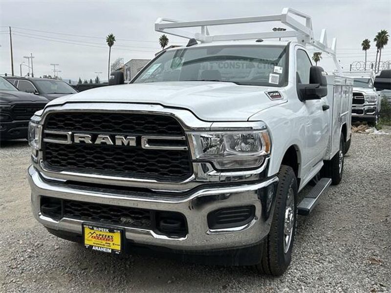 2023 RAM 2500 Tradesman Regular Cab 4x2 8