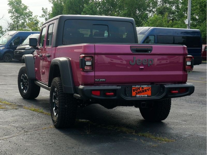 2024 Jeep Gladiator Rubicon 4x4Image 16