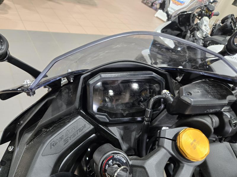 NEW 2026 KAWASAKI NINJA ZX-4R ABS Image 13
