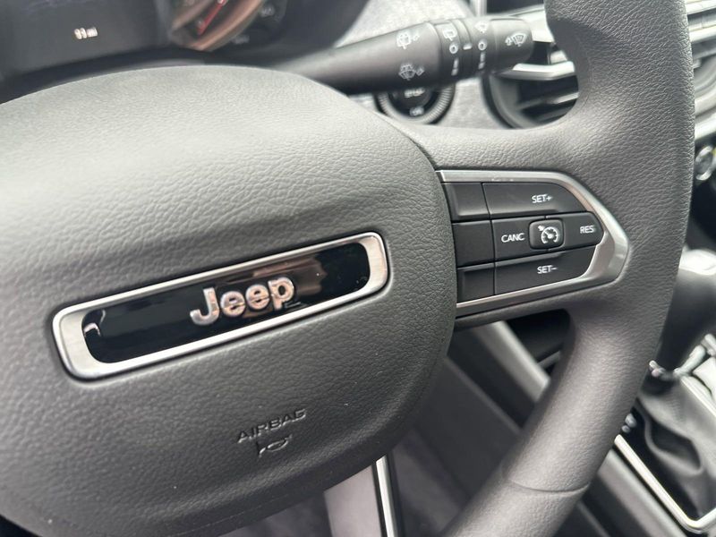 2025 Jeep Compass Sport 4x4Image 18