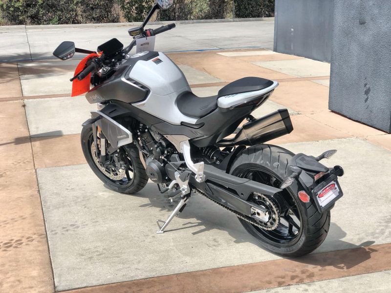 New 2026 CFMOTO 800NK Image 15