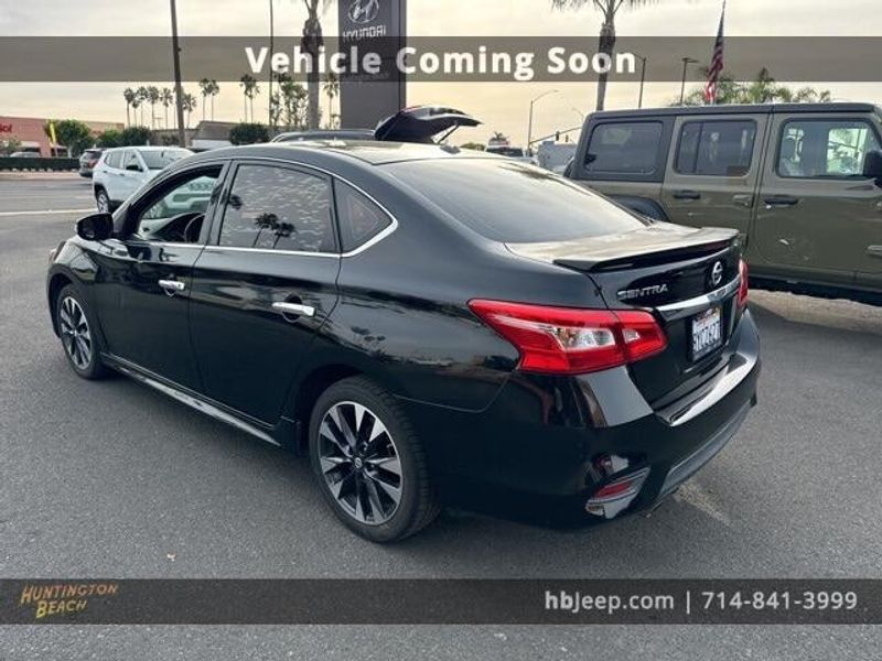 2016 Nissan Sentra SRImage 7