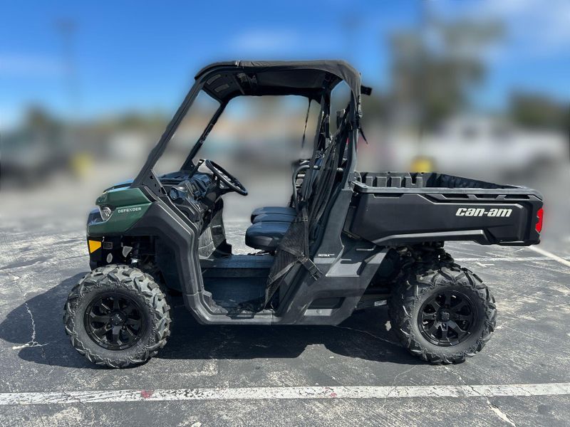 Used 2023 Can-Am DEFENDER DPS HD7 Image 19