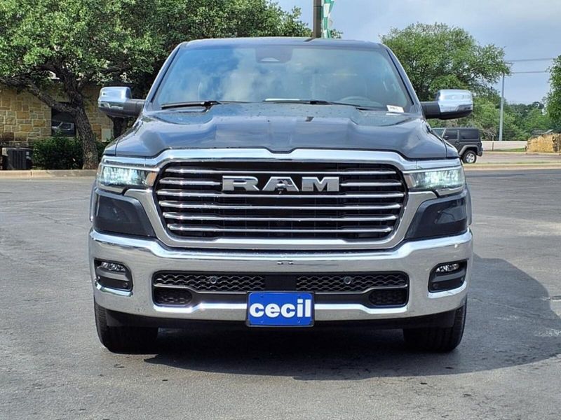 2025 Ram 1500 Laramie photo 2