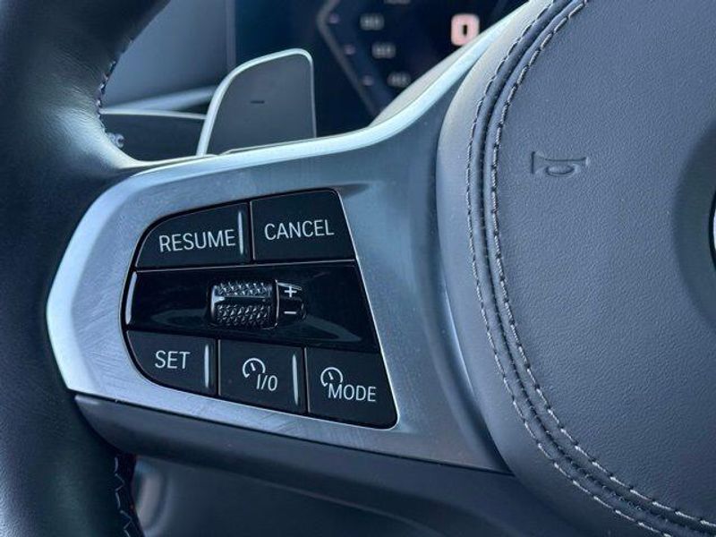 Used 2025 BMW X7 M60iImage 24