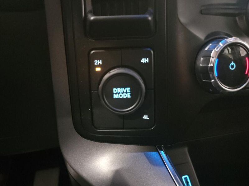 2024 Ford F-150 XLT photo 22
