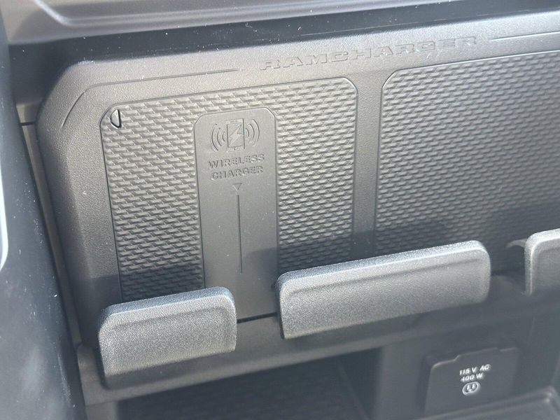 2025 RAM 1500 Big HornImage 24