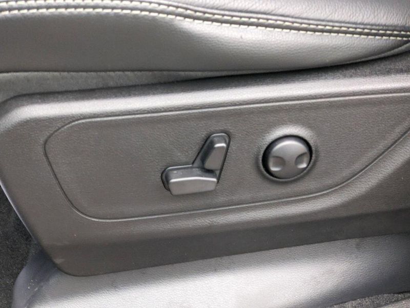 New 2025 RAM 1500 Rebel Crew Cab 4x4 5