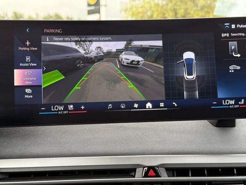 Used 2026 BMW iX xDrive60Image 30