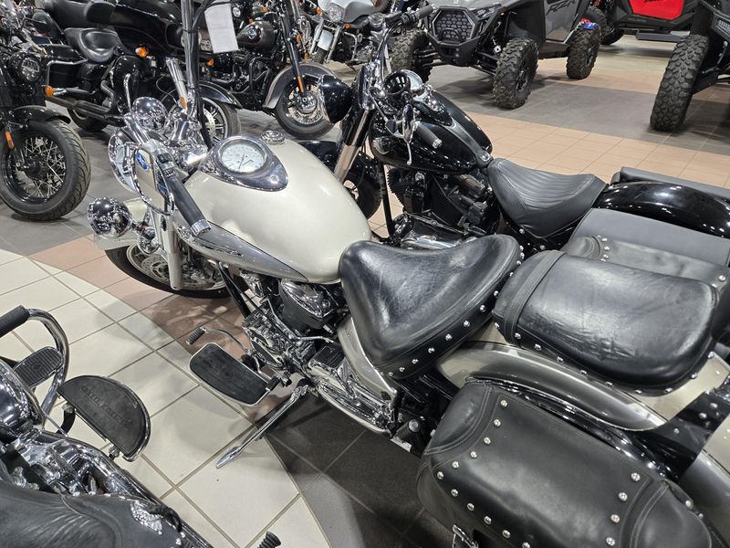 USED 2006 YAMAHA V STAR 1100 SILVERADO Image 3