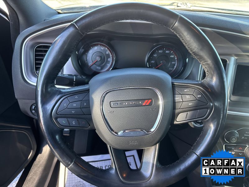 Used 2020 Dodge Charger SXTImage 24