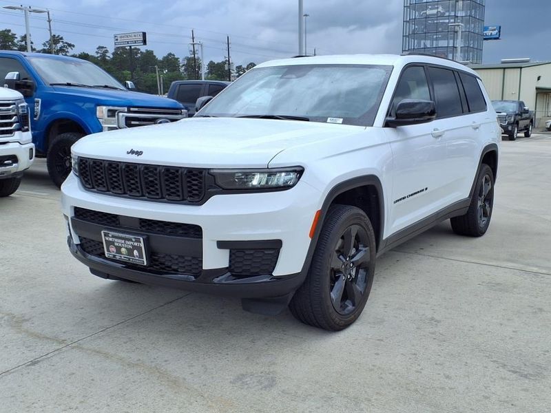 2023 Jeep Grand Cherokee L AltitudeImage 9
