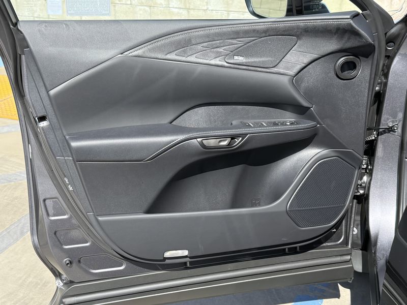 New 2026 Lexus RX 450h+ LuxuryImage 16