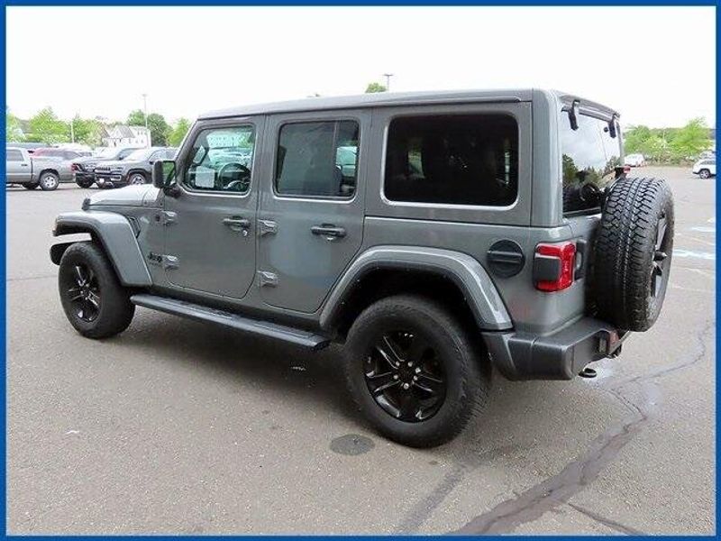 2021 Jeep Wrangler Unlimited Sahara AltitudeImage 5