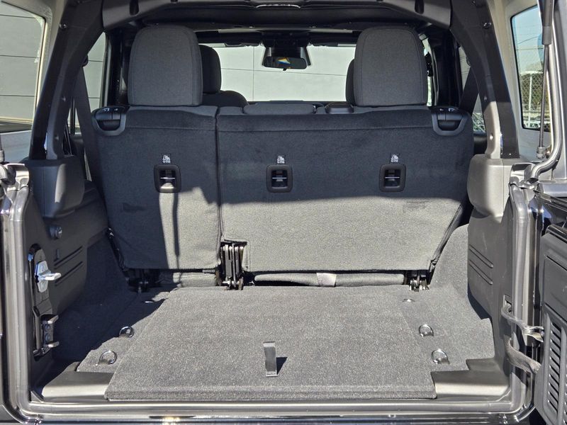 New 2026 Jeep Wrangler 4-door Rubicon