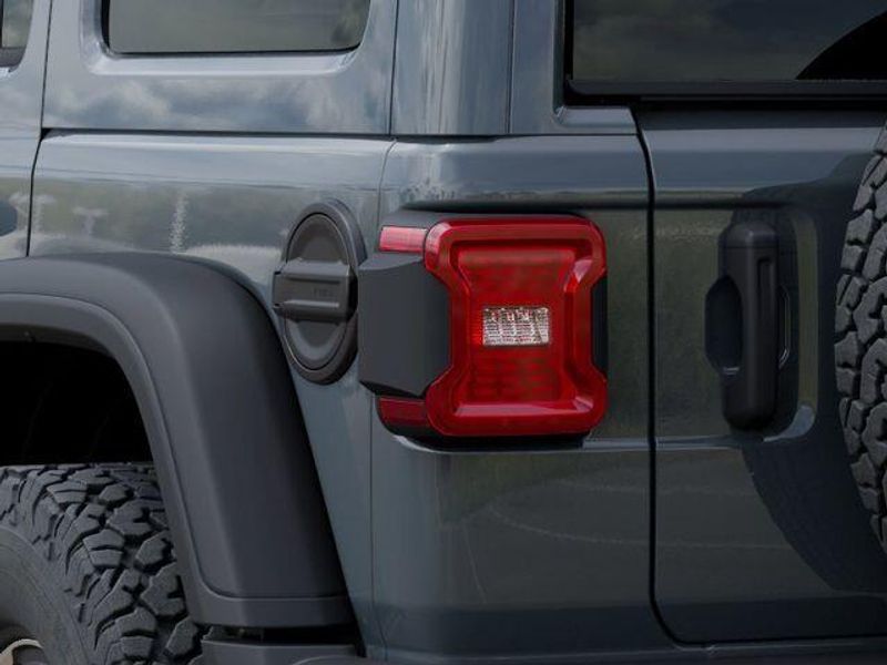 New 2026 Jeep Wrangler 4-door RubiconImage 9