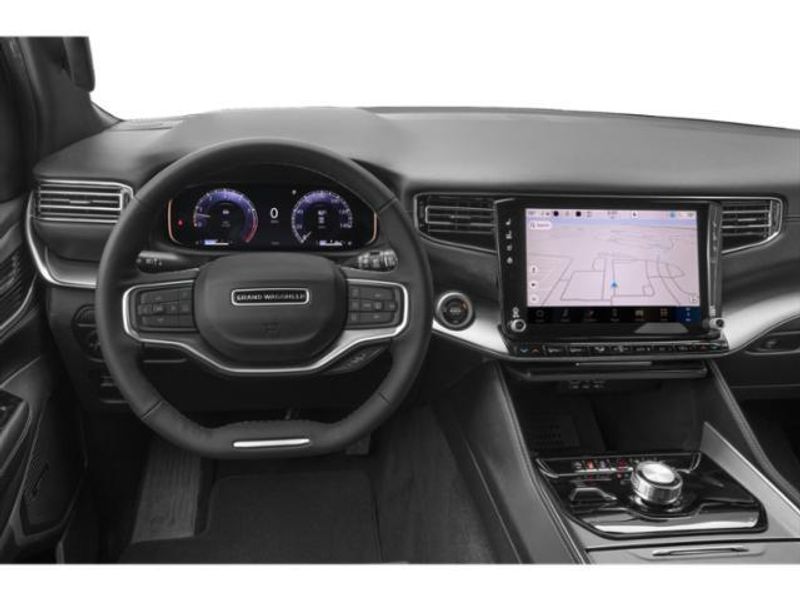 2026 Jeep Grand Wagoneer Summit Reserve 4x4Image 6