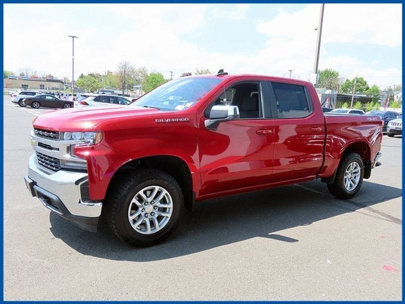 2021 Chevrolet Silverado 1500 LTImage 1