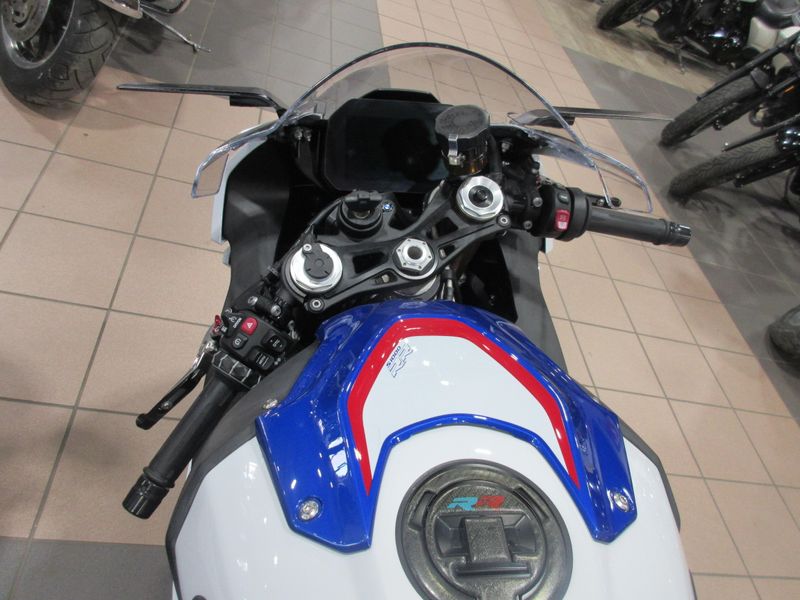 USED 2022 BMW S 1000 RR Image 9
