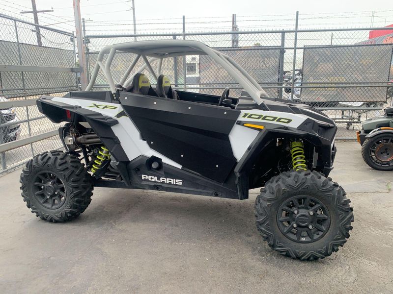 2021 Polaris RZR XP 1000 SPORT WHITE LIGHTNING SPORT Image 7