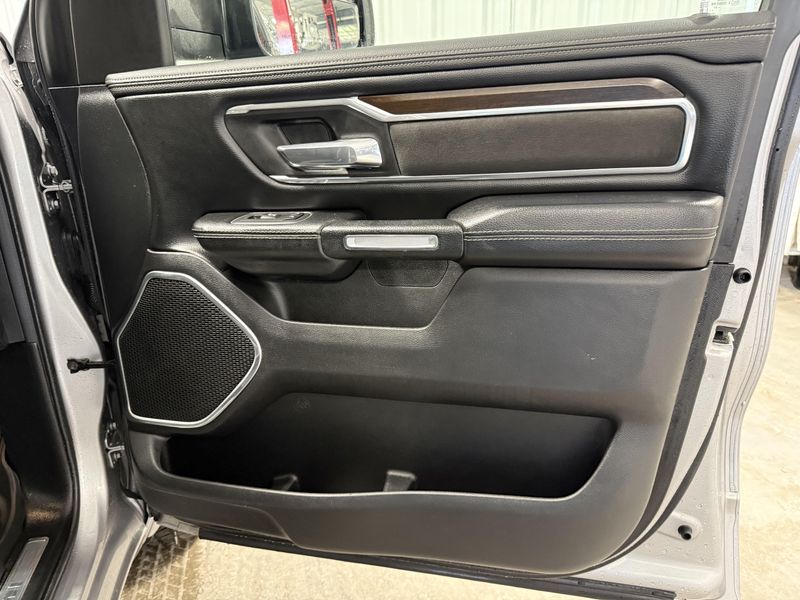 Used 2021 RAM 1500 LaramieImage 6
