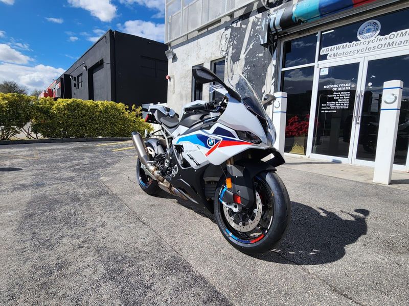 2026 BMW S 1000 RRImage 9