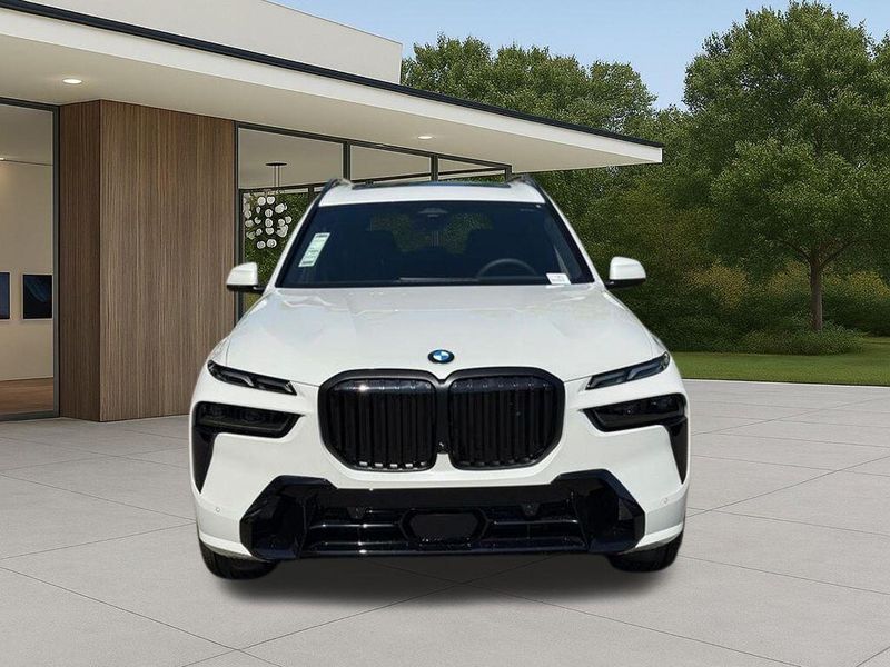 New 2026 BMW X7 xDrive40iImage 4