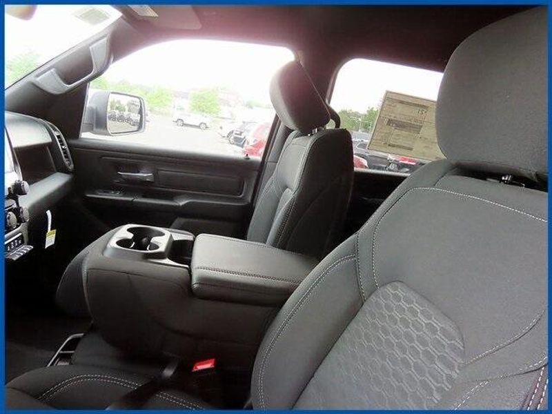 2025 RAM 1500 TradesmanImage 14