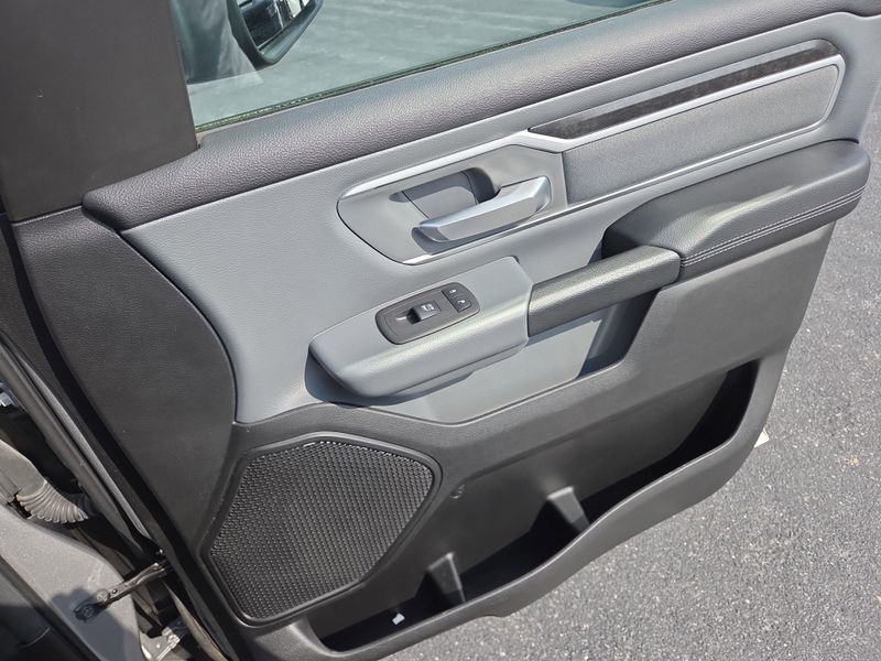 2022 Ram 1500 Big Horn Lone Star photo 17
