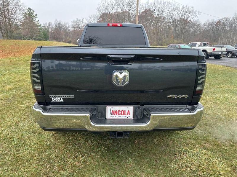 2022 Ram 3500 Big Horn Lone Star photo 4