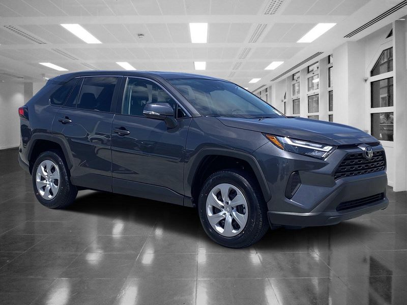 2025 Toyota RAV4 LEImage 1