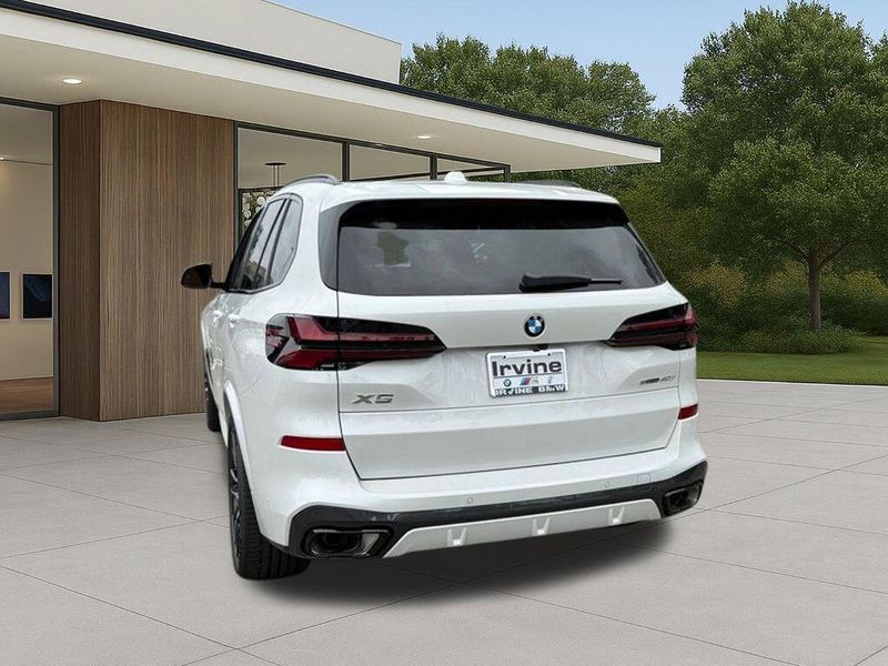 New 2026 BMW X5 sDrive40iImage 11